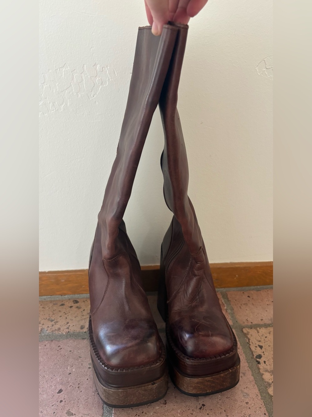 Vintage Sonax Platform Boots - Picture 4 of 8